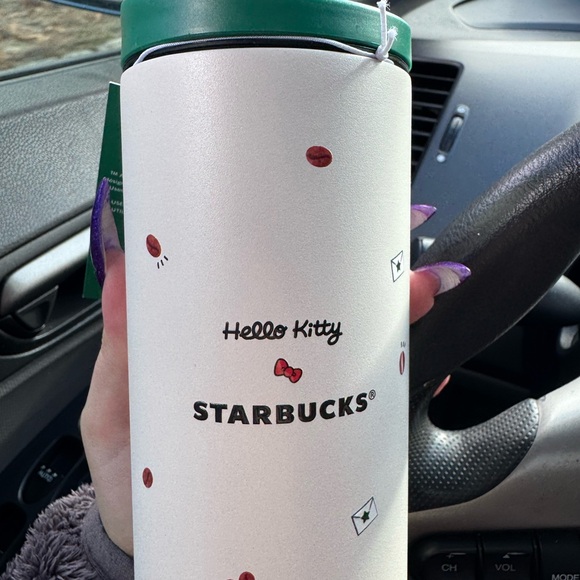 Hello kitty x Starbucks tumbler bundle - Picture 6 of 7
